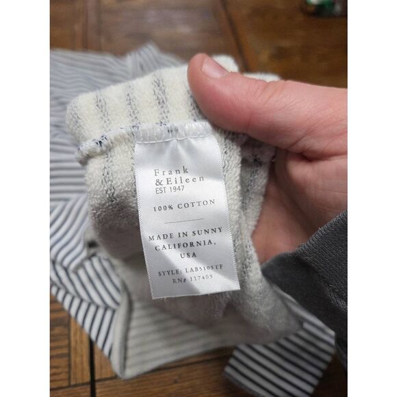 Frank & Eileen Patrick Popover Henley in White & British Royal Navy Triple Fleec - Picture 4 of 6